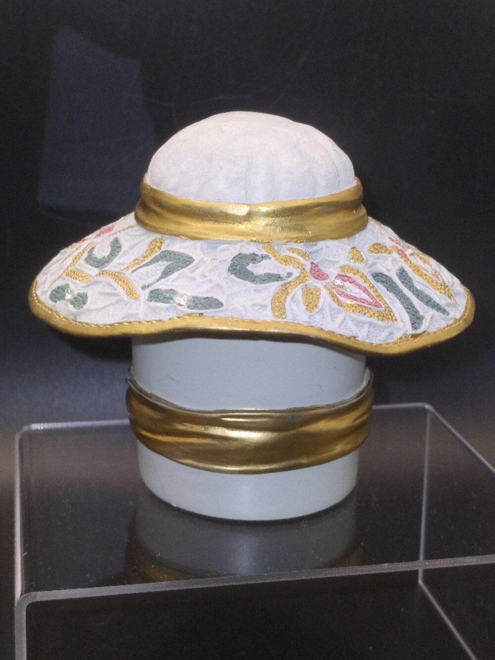 STEPPIN OUT BY S.S. SARNA "SOCIAL GRACES" HAT TRINKET BOX jewelry